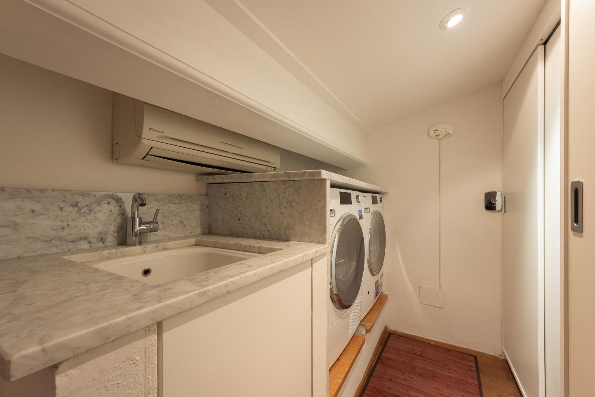 Borgo Tegolaio Terrace Apartment Florence Exterior photo